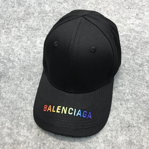 Balenciaga Caps-10